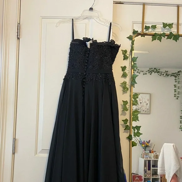 Stacees, Black strapless A-line prom dress (Brand new, unworn) - Picture 4 of 6